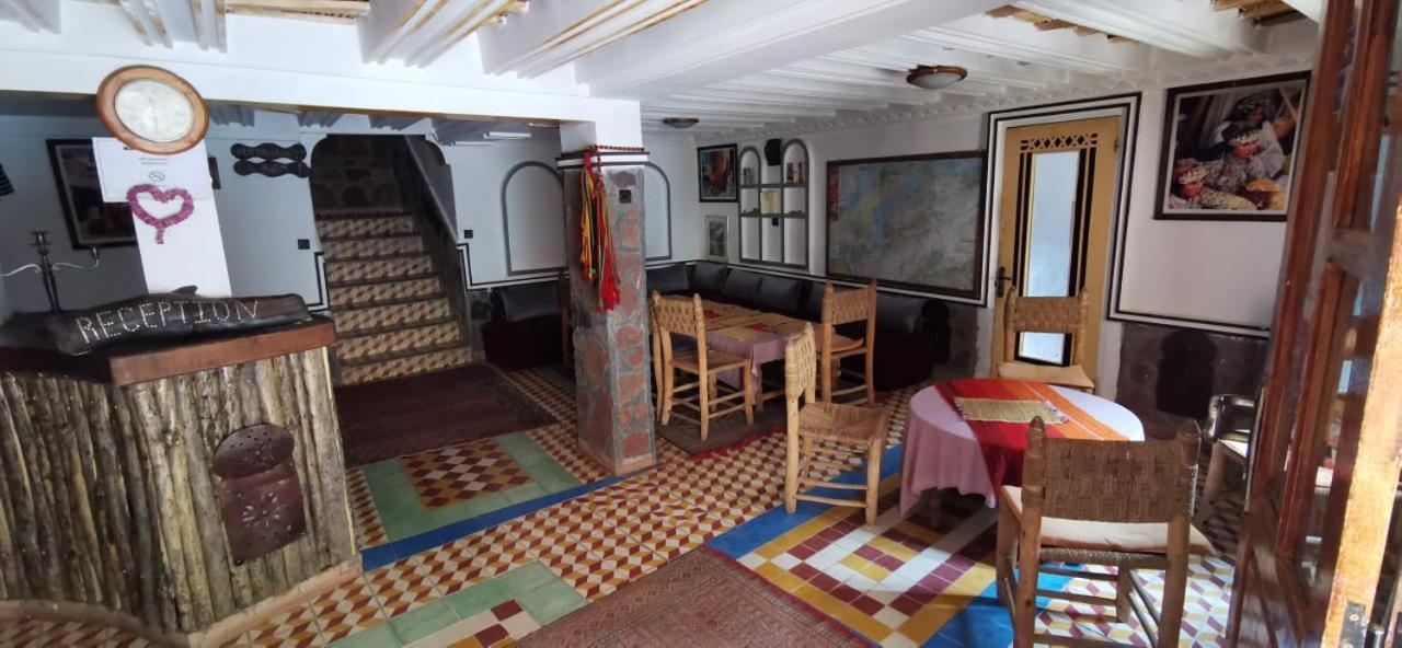 Auberge Des Peupliers Cafe Restaurant Akhendachou n'Ait Ouffi المظهر الخارجي الصورة