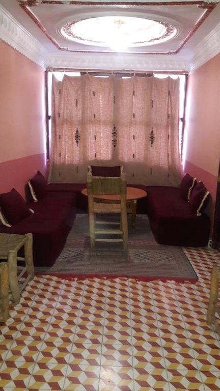 Auberge Des Peupliers Cafe Restaurant Akhendachou n'Ait Ouffi المظهر الخارجي الصورة