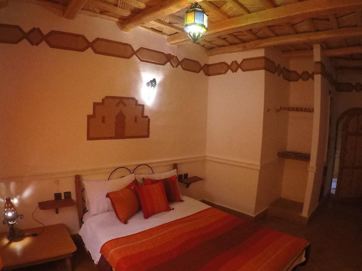 Auberge Des Peupliers Cafe Restaurant Akhendachou n'Ait Ouffi المظهر الخارجي الصورة
