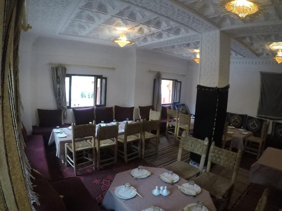Auberge Des Peupliers Cafe Restaurant Akhendachou n'Ait Ouffi المظهر الخارجي الصورة